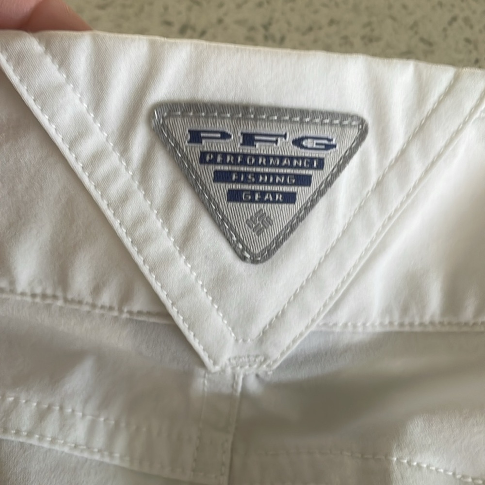 Columbia PFG Coral Point II Shorts Womens S White Omni Shade Nylon - Picture 8 of 14